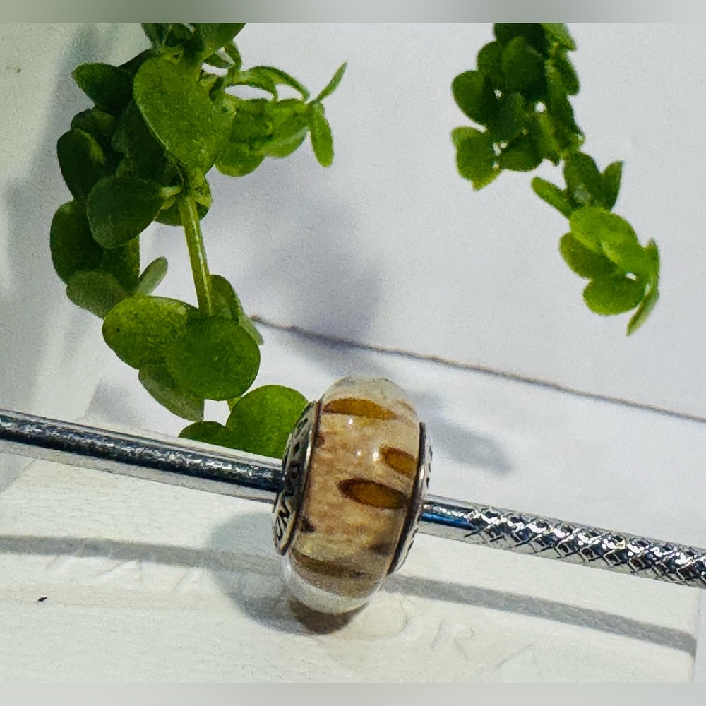 Authentic Pandora Retired Clouded Leopard Murano Glass 925 Ale Charm HTF